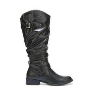 Black Heeled Boots with Slouchy Design